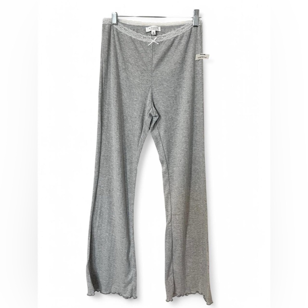 Kirious Los Angeles Pajama Set - Picture 6 of 7